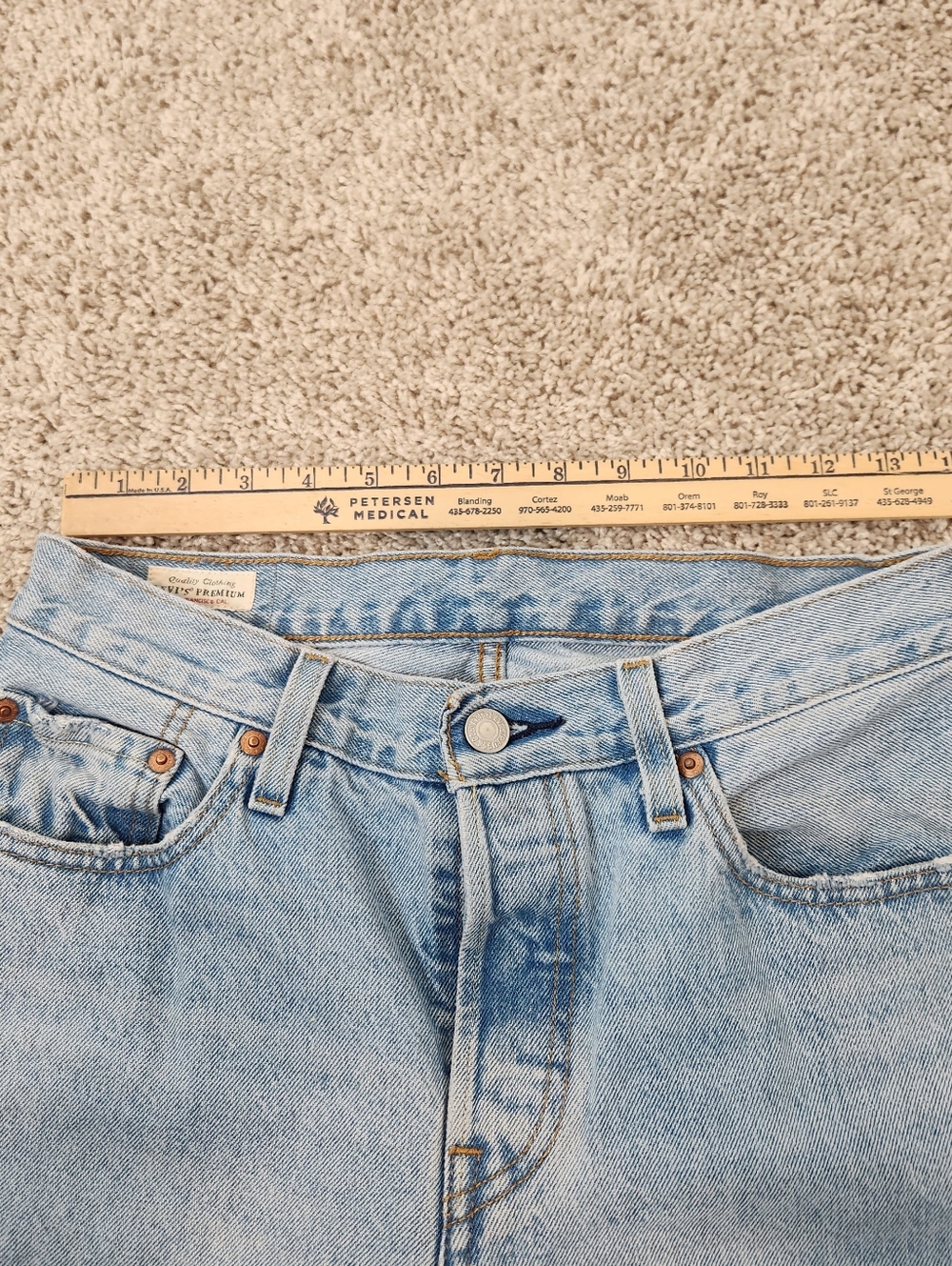 Levis 501 Premium Distressed Light Wash Distressed Jeans Size 27x30 - Picture 9 of 12